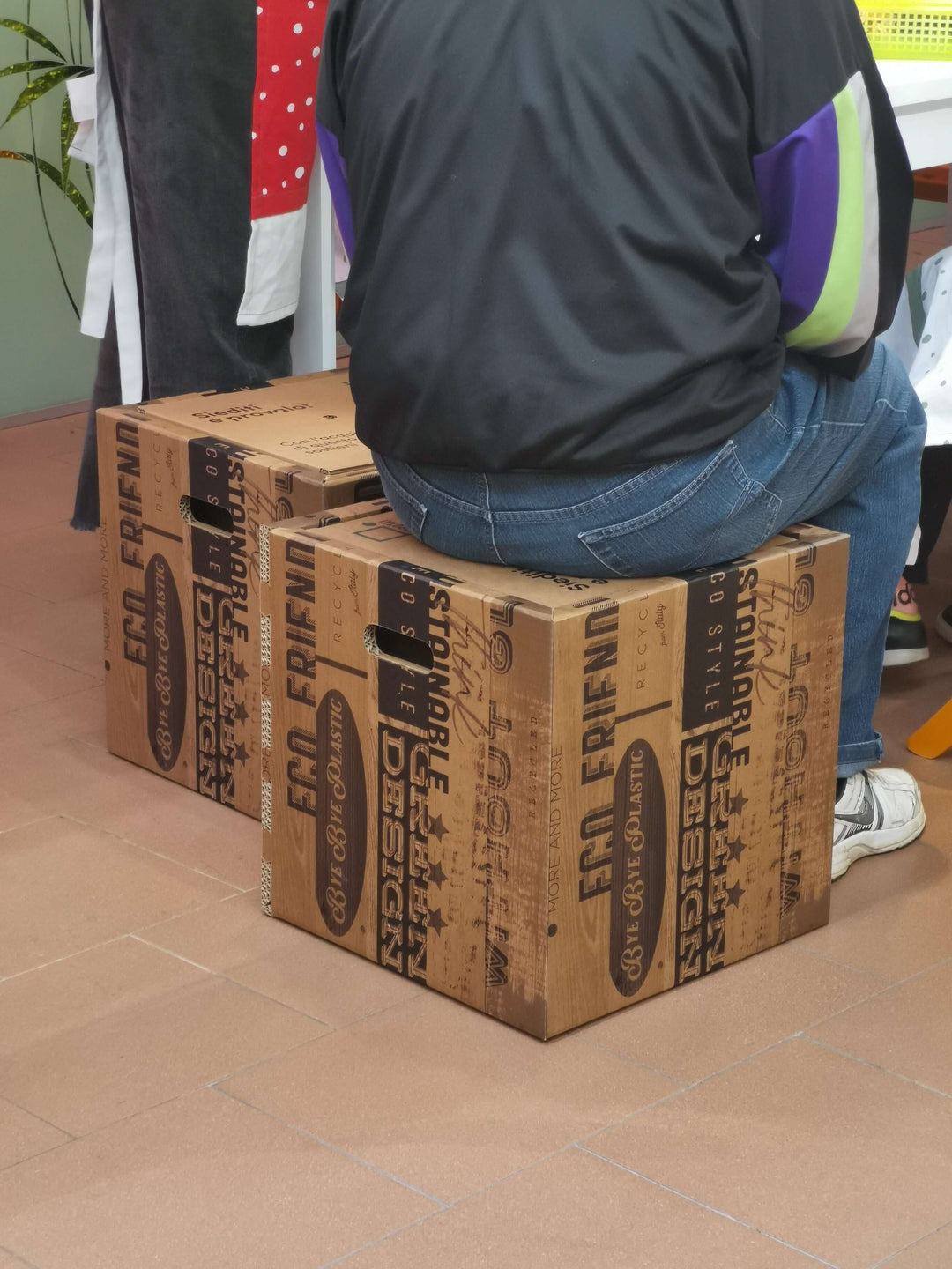 Solidarity Temporary Store by Rippotai