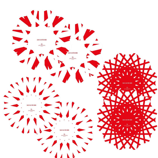 Christmas Placemats in Eco-Friendly Wipeable Paper – Set of 6 with 3 Assorted Designs