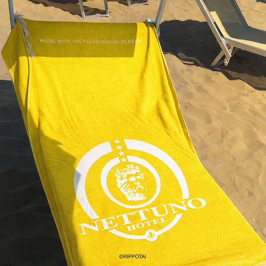 Serviette de plage écologique Rippotai avec fil SEAQUAL®